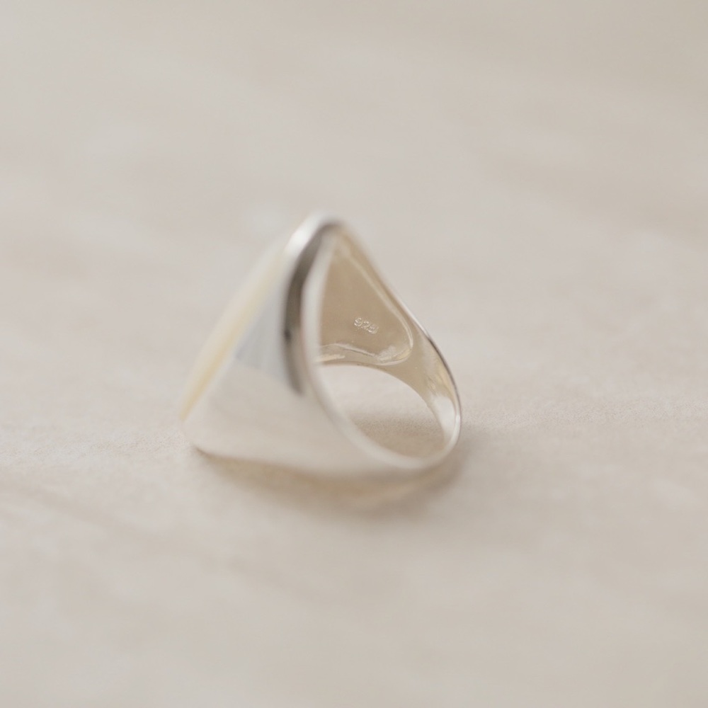 Mother of Pearl Midi Ring | 925 Silver - Picture 5 of 6